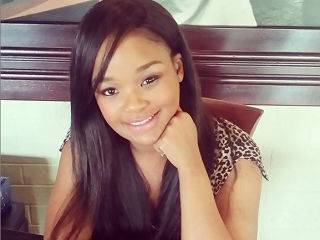 What’s Hot: Nonhle Thema shows off her natural hair